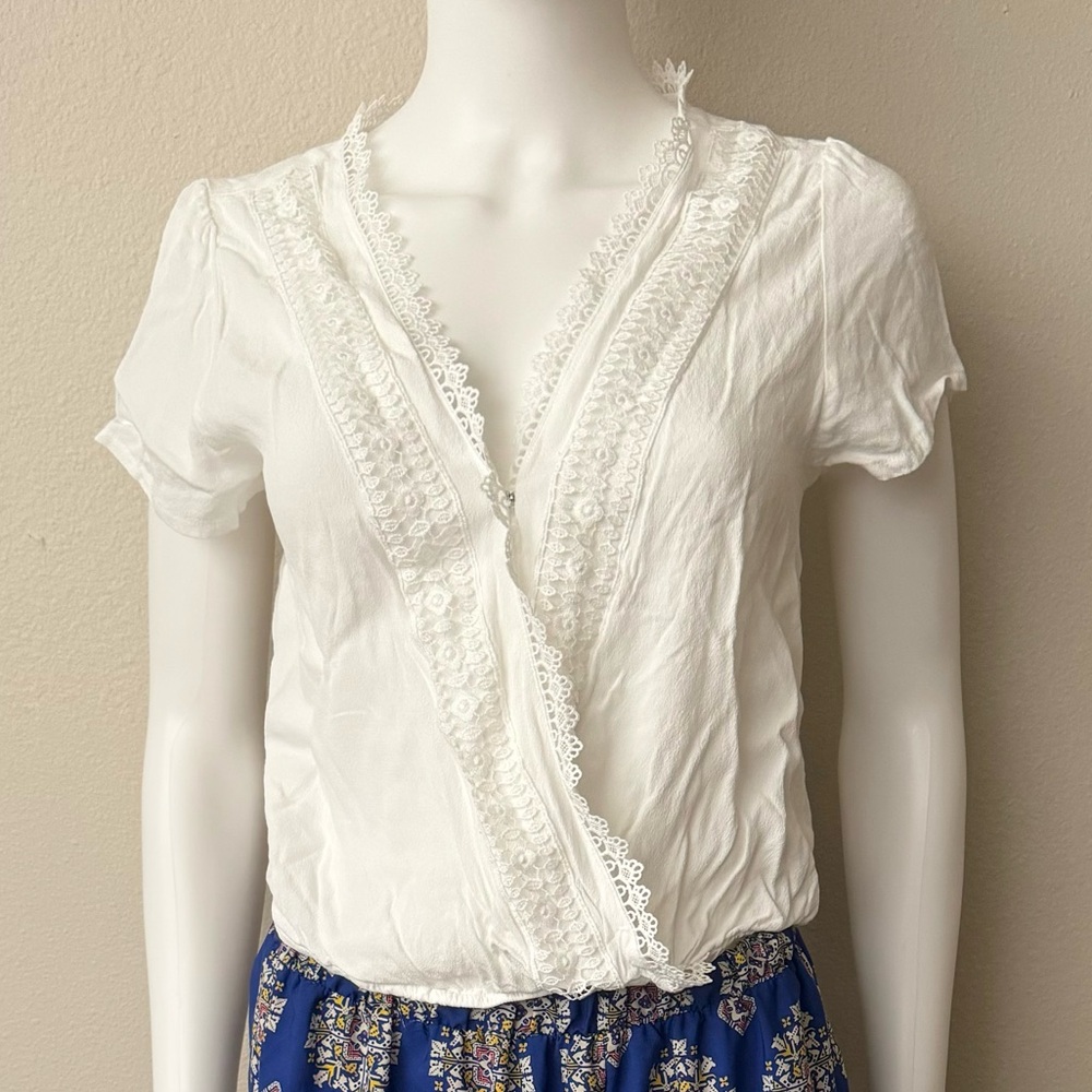 Summer White Lace Detail Crop Top